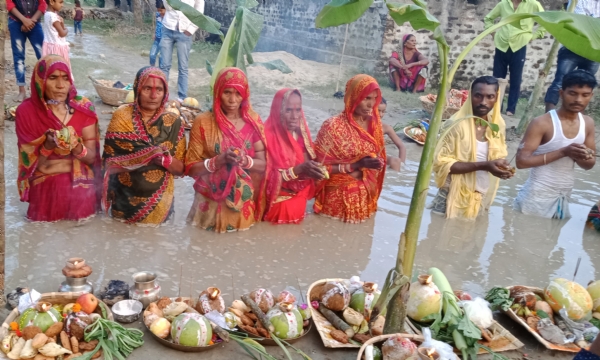 तेज हो गई आस्था और सूर्योपासना के महापर्व छठ की तैयारी,गूंजने लगे गीत