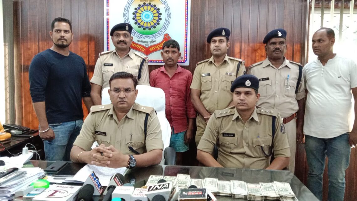 कटघोरा में उठाईगिरी करने के मामले में पुलिस को मिली सफलता, 2 आरोपियों ने मिलकर दिया था घटना को अंजाम…1 आरोपी गिरफ्तार