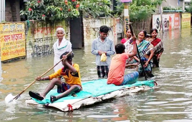 कर्नाटक में भारी बारिश ने ली 13 लोगों की जान