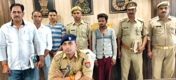 फर्जी यूपीआई आईडी बनाकर धोखाधड़ी करने वाले अभियुक्त को पुलिस ने दबोचा