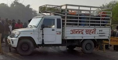 पिकअप की ठोकर से दंपत्ति की मौत