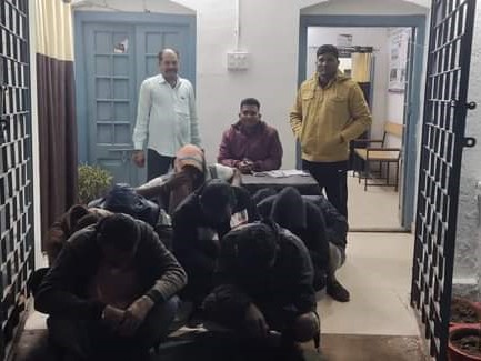 जिला पुलिस मुंगेली द्वारा की जा रही,अवैध गतिविधियों पर कार्यवाही