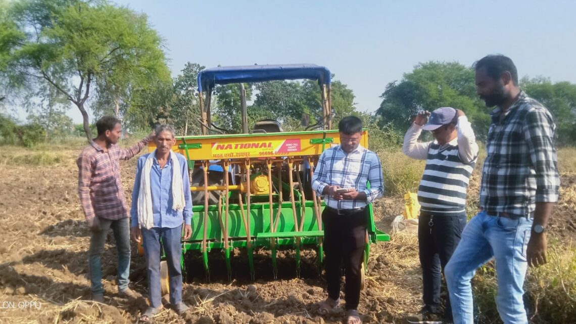 हैप्पी सीडर द्वारा फसल अवषेश प्रबंधन की दी गई जानकारी