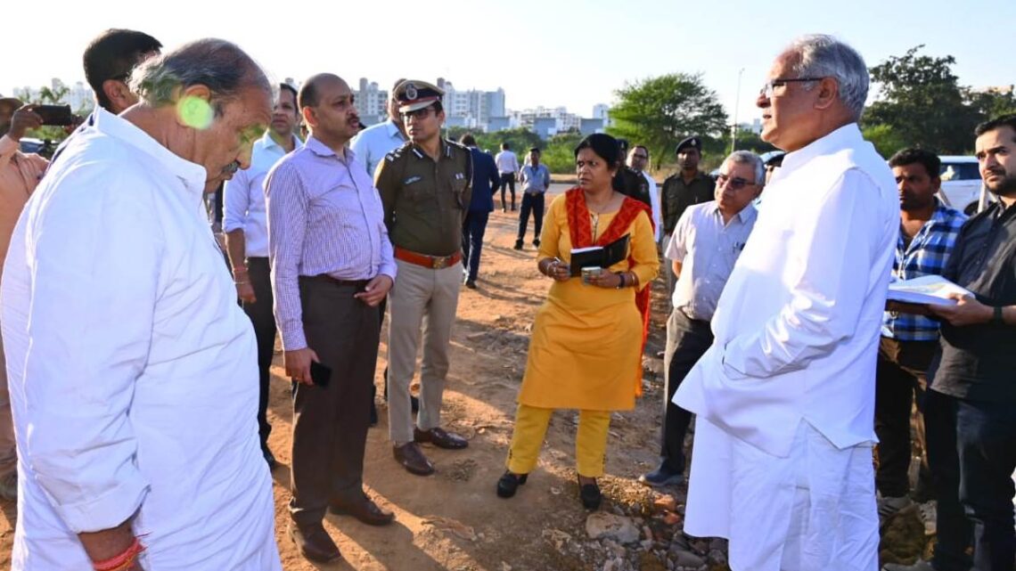 मुख्यमंत्री ने नवा रायपुर में बनने वाले ‘गांधी सेवा ग्राम‘ स्थल का किया निरीक्षण