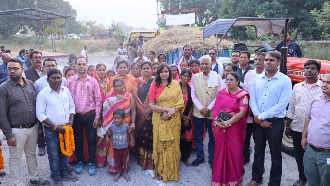 गांव की परंपरा और सहभागिता से सफल हो रहा पैरादान महाभियान-कलेक्टर श्रीमती रानू साहू