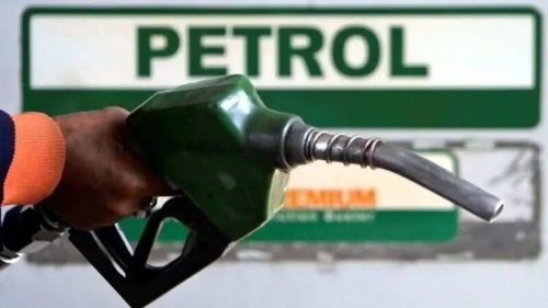 Petrol Diesel Price Today: तेल कंपनियों ने जारी किए पेट्रोल-डीजल के दाम, जानें आपके शहर की कीमतें