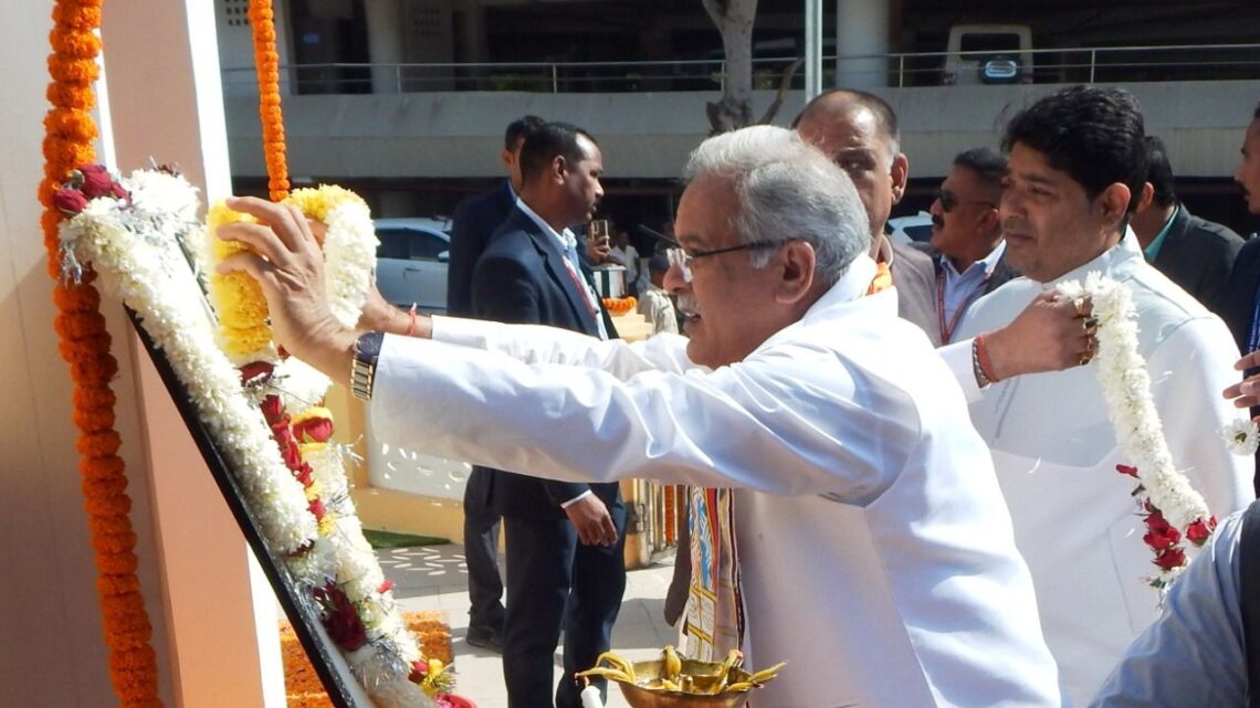 सरकार की योजनाओं से छत्तीसगढ़ वासियों में आई खुशहाली: मुख्यमंत्री श्री बघेल