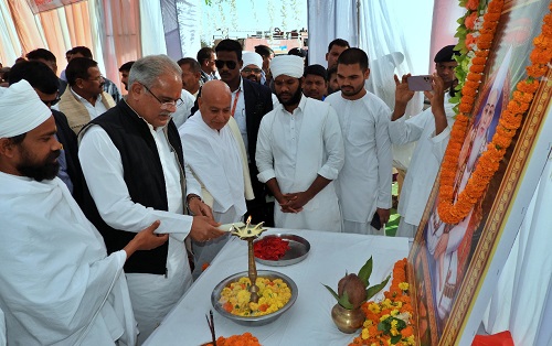 कबीर की प्रासंगिकता हर युग में: मुख्यमंत्री