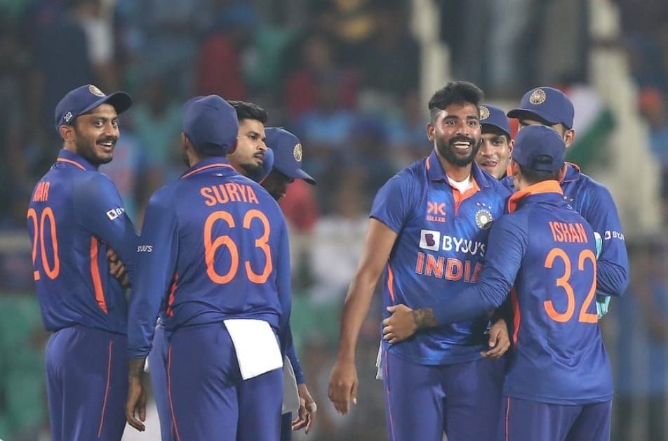 IND vs SL : वनडे इतिहास में टीम इंडिया की बड़ी जीत, श्रीलंका को किया क्लीन स्वीप