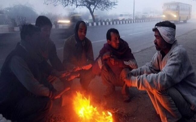 सर्दी ने तोड़े डेढ़ दशक के रिकार्ड, 24 घंटों में तेज शीतलहर चलने का अनुमान