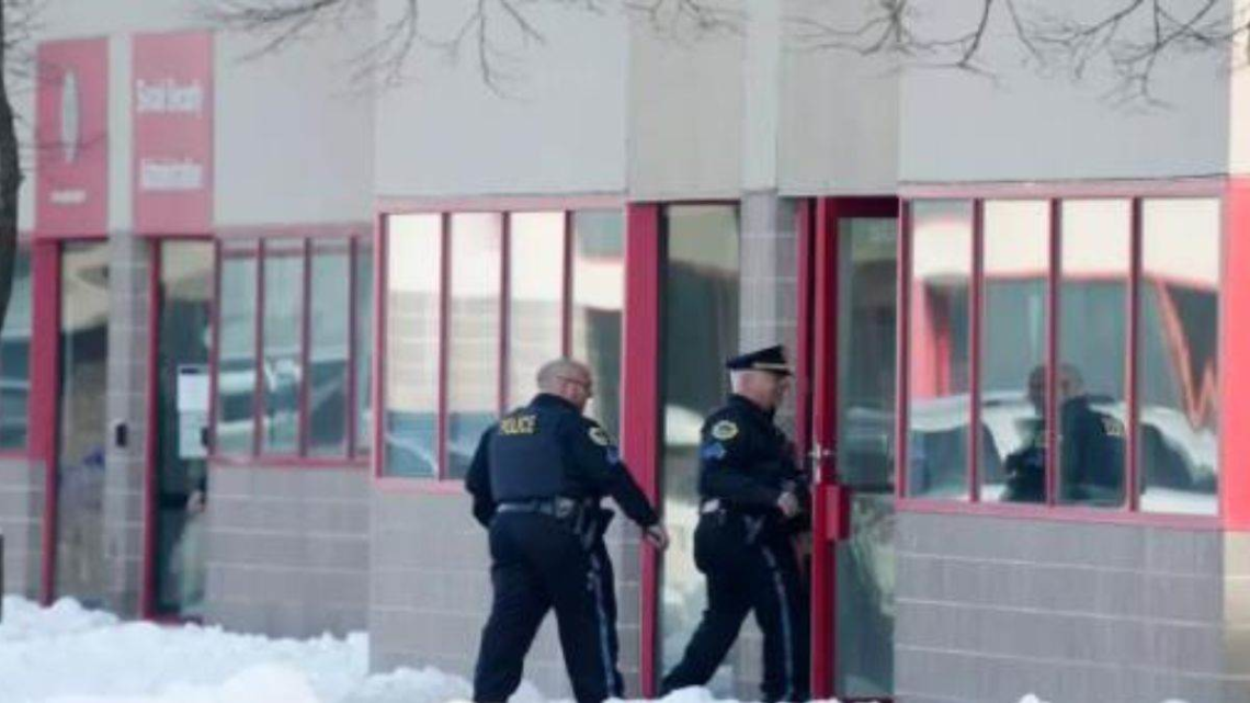 US School Shooting : अमेरिका के आयोवा में स्कूल में गोलीबारी,दो छात्रों की मौत