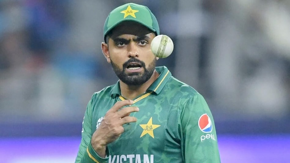 Babar Azam: हनी ट्रैप में फंसे पाकिस्तानी कप्तान बाबर आजम? सामने आए पर्सनल वीडियो और फोटोज