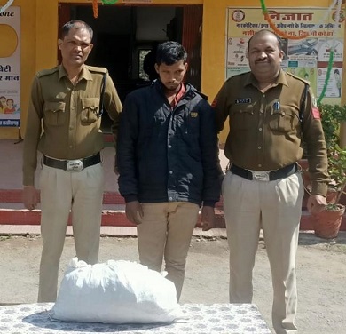 थाना उरगा एंव सायबर टीम कोरबा पुलिस की नारकोटिक्स ड्रग्स एंव अवैध नशे के खिलाफ लगातार अभियान जारी