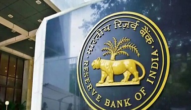 इन 5 बैंकों पर RBI ने लगाए प्रतिबंध, पैसे निकालने पर भी रहेगी पाबंदी….जानें