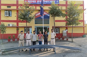 Hardibajar Police ने सुने मकान में घूसकर छड़ (सरिया) चोरी करने वाले 03 आरोपी गिरफ्तार