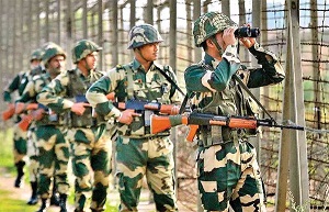 BSF की भर्तियों में अग्निवीरों को 10 फीसदी आरक्षण, आयु-सीमा में भी छूट…