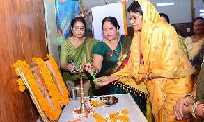 शासन की योजनाओं से जुड़कर महिलाएं हो रही हैं आत्मनिर्भर : सांसद श्रीमती ज्योत्सना महंत