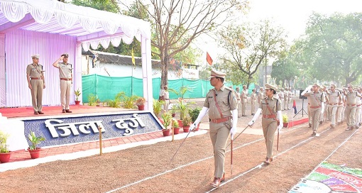 पुलिस महानिरीक्षक दुर्ग रेंज दुर्ग के द्वारा पुलिस लाइन दुर्ग एवं कार्यालय पुलिस अधीक्षक दुर्ग किया गया वार्षिक निरीक्षण