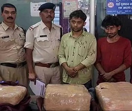 CG CRIME : लाखों की गांजा तस्करी करते दो तस्कर गिरफ्तार