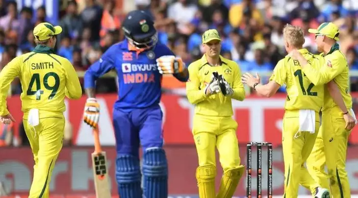 IND VS AUS : टीम इंडिया की शर्मनाक हार पर इस दिग्गज ने ली चुटकी, सोशल मीडिया पर लिखी ये बात