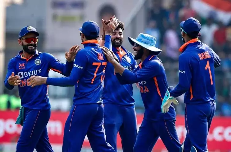 IND vs AUS : चेन्नई वनडे में टॉस बनेगा मैच का बॉस, मुकाबले से पहले सामने आई वजह