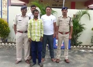 Dhamtari Crime : हत्या और दुष्कर्म प्रयास के मामले में आरोपी को पुलिस ने किया गिरफ्तार