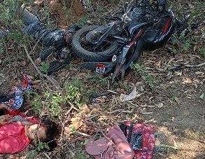 CG Accident : पिकअप और मोटर सायकल के बीच आमने-सामने जोरदार भिड़त, दो लोगों की दर्दनाक मौत….