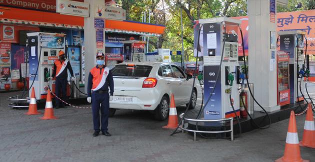 Petrol – Diesel Price Today :पेट्रोल-डीजल के नए रेट जारी, फटाफट जानें आपके शहर में दाम बढ़े या घटे?