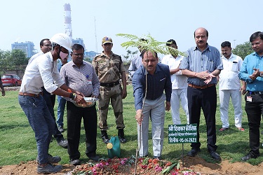 NTPC Lara में विश्व पर्यावरण दिवस 2023 पर वृहद पौधरोपण कार्यक्रम आयोजित