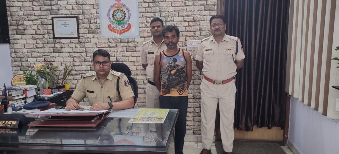 स्पंज आयरन चोरी मामले में Kotwali Police  ने फरार ट्रक ड्रायवर को किया गिरफ्तार…..