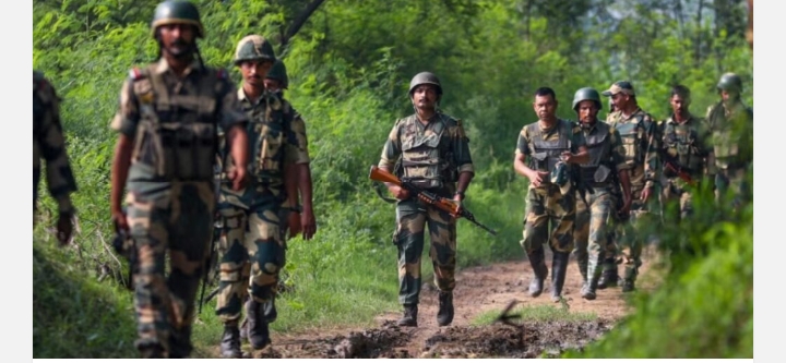 बॉर्डर क्रॉस करने की कोशिश कर रहा था पाकिस्तानी घुसपैठिया, BSF ने किया ढेर, इलाके में सर्च ऑपरेशन जारीर्स  करने की कोशिश कर रहा था पाकिस्तानी घुसपैठिया, BSF ने किया ढेर, इलाके में सर्च ऑपरेशन जारी