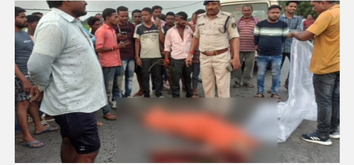 JANJGIR ACCIDENT : सड़क हादसे में युवक की मौत, ट्रेलर चालक ने सामने से मारी जोरदार टक्कर…गुस्साए लोगों ने कई घंटों तक किया चक्काजाम