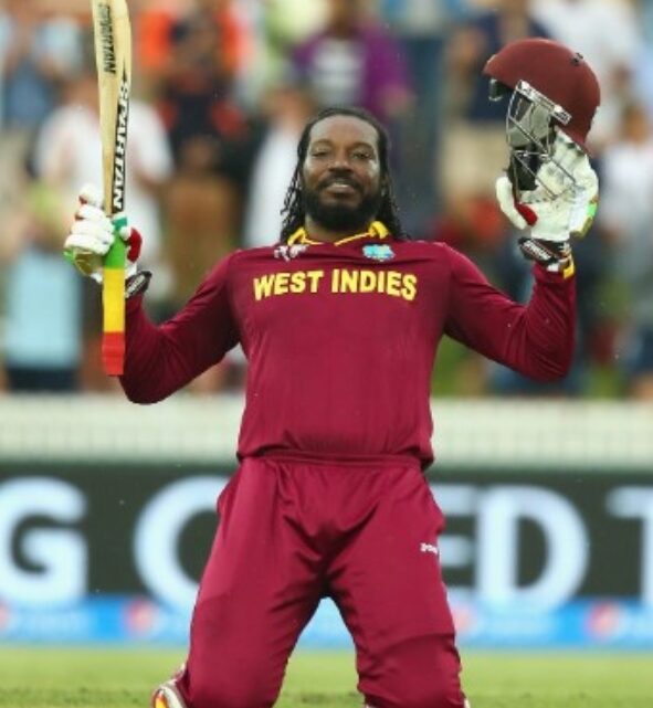 Chris Gayle Birthday: पेट पालने के लिए सड़कों से कूड़ा तक उठाया, आज ‘यूनिवर्स बॉस’ के नाम से जानती हैं दुनिया