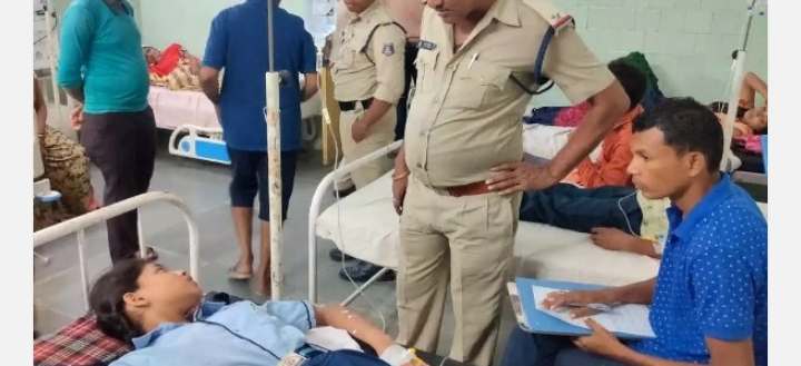 CG NEWS:बच्चों को स्कूल लेकर जा रहे वैन में लगी अचानक आग,हादसे में तीन स्कूली बच्चे झुलसे