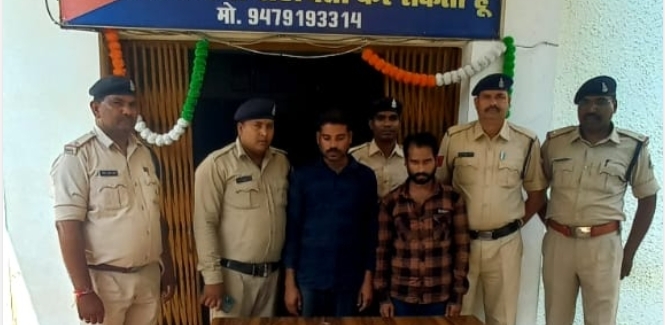 कोरबा: मंदिर में चोरी करने वाले 2 चोर को कटघोरा पुलिस ने किया गिरफ्तार