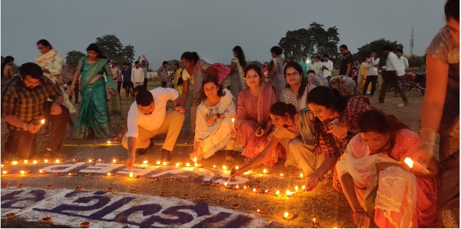 CG NEWS: स्वीप दीपोत्सव कार्यक्रम में निष्पक्ष मतदान कराने का लिया संकल्प