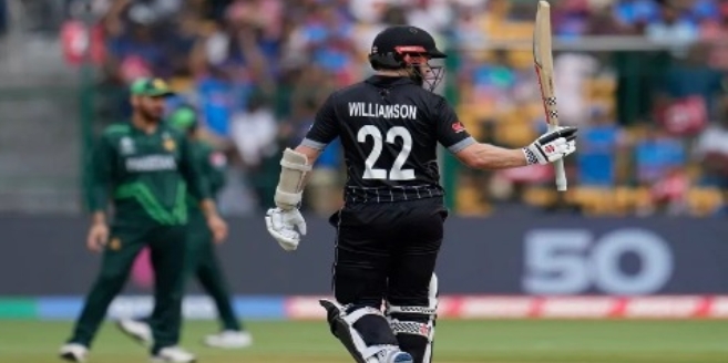 NZ vs PAK: Kane Williamson का शानदार कमबैक! बेंगलुरु में हासिल की बड़ी उपलब्धि, सचिन-रोहित जैसे दिग्गजों के क्लब में मारी एंट्री