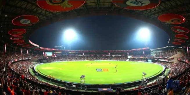 IND vs NED Pitch Report: एम चिन्‍नास्‍वामी स्‍टेडियम पर बनेगा हाई स्‍कोर या गेंदबाज बरपाएंगे कहर? पिच से इन्‍हें मिलेगी मदद