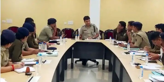 रायपुर में बढ़ते क्राइम से SSP नाराज, CSP-DSP और थाना प्रभारियों की ली क्लास, बोले-लापरवाही बर्दाश्त नहीं…