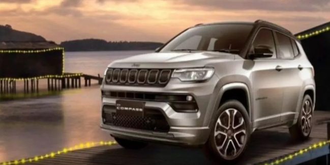 Jeep Compass और Meridian जनवरी 2024 से हो जाएंगी महंगी, जानिए कितने बढ़ेंगे दाम