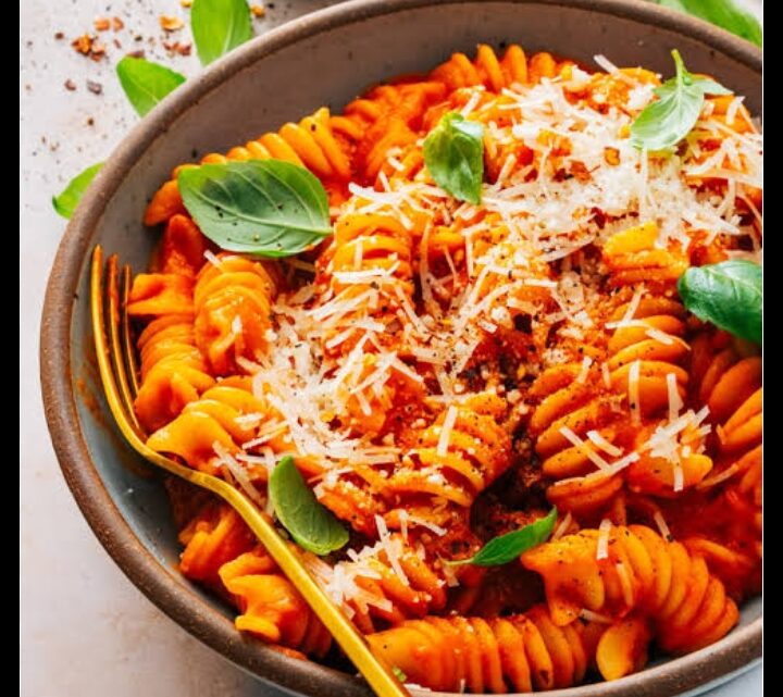 Pasta Recipes: सर्दियों में ट्राई करें ये हेल्दी पास्ता, स्वाद के साथ मिलेगी सेहत