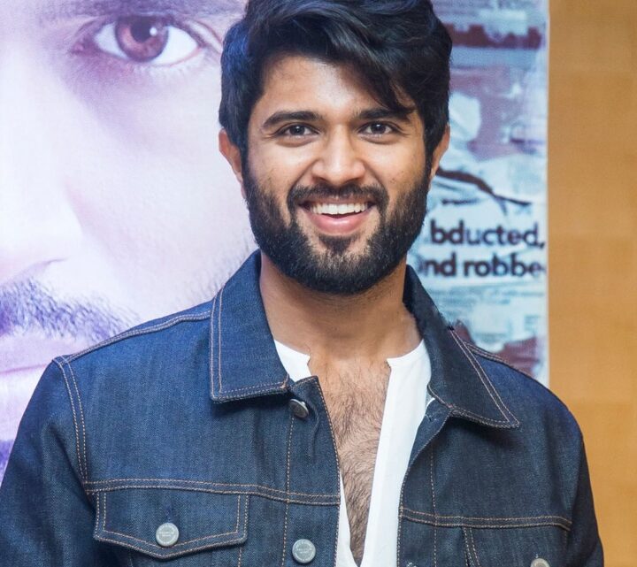 Vijay Devarakonda के खिलाफ फैलाई गई अश्लील खबर, YouTuber है अपराधी, पुलिस ने लिया सख्त एक्शन