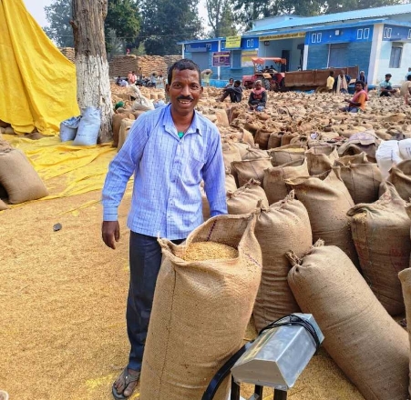 छत्तीसगढ़: बोनस राशि मिलने से जनक राम के चेहरे पे आई मुस्कान, परिवार में छाई खुशहाली…बकाया बोनस के रूप में एक लाख 38 हजार से अधिक की राशि हुई प्राप्त