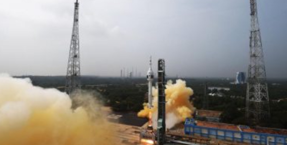 ISRO ने ब्लैक होल का अध्ययन करने वाला मिशन लॉन्च किया