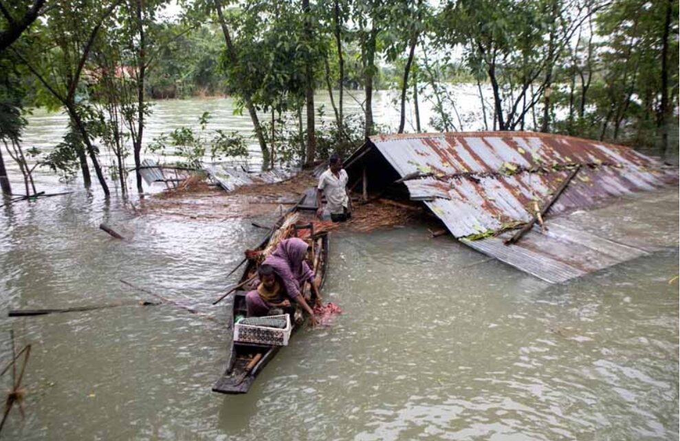 जलवायु परिवर्तन मानसून के पैटर्न को प्रभावित कर रहा है…