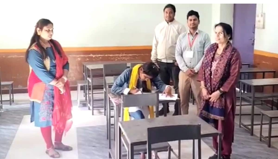 12th class exam: पेपर देने आई एक कैंडिडेट के लिए तैनात रही 8 कर्मचारियों की टीम, चौंका देगा ये मामला