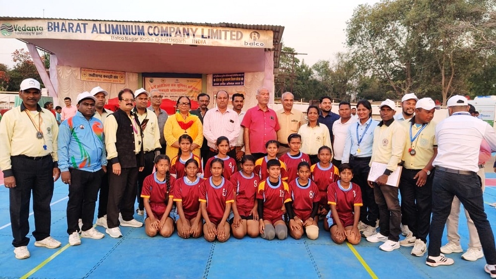 राष्ट्रीय प्रतियोगिता के चयनित बालिका कबड्डी खिलाड़ियों का बालको में चल रहा प्रशिक्षण