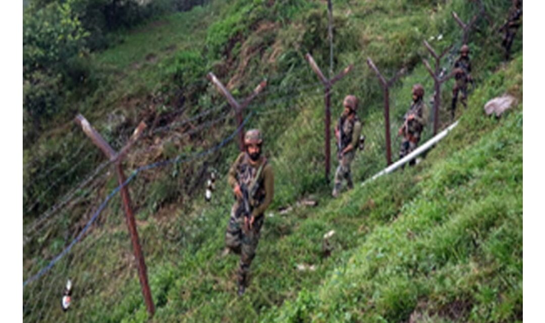 जम्मू-कश्मीर के तंगधार सेक्टर में दो आतंकवादी ढेर