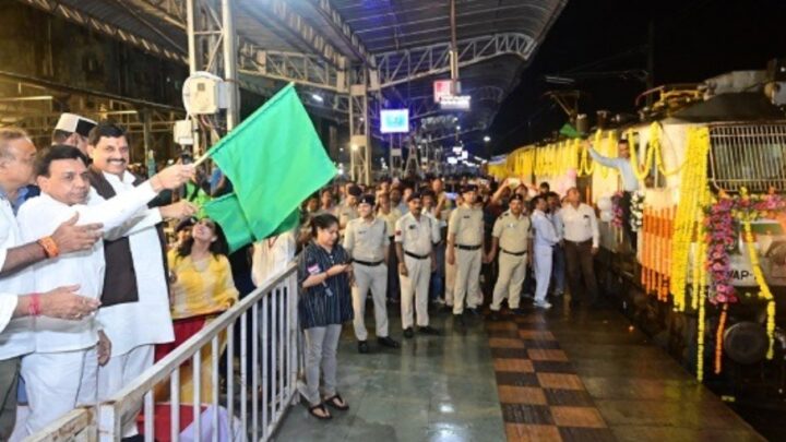 रेलवे ने दी बड़ी सौगात, भोपाल से रीवा के लिए शुरू हुई नई एक्सप्रेस ट्रेन