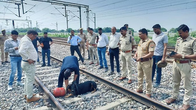 कानपुर में मालगाड़ी पलटाने की कोशिश, समय रहते बड़ा हादसा टला